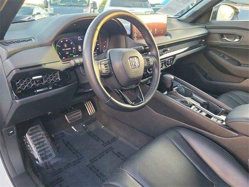Used 2024 Honda Accord Sport image 18