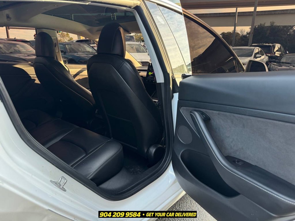 Used 2021 Tesla Model 3 Performance AWD/4WD image 26