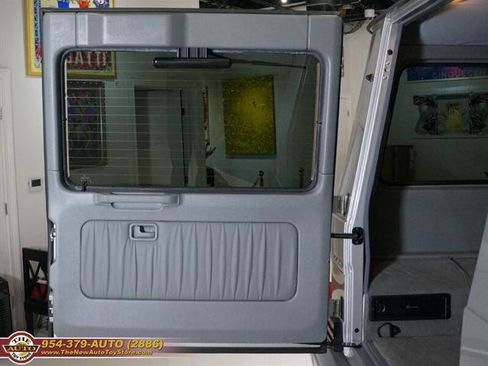 Used 2004 Mercedes-Benz G 500 image 24