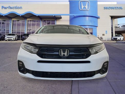 New 2026 Honda Odyssey EX-L image 9