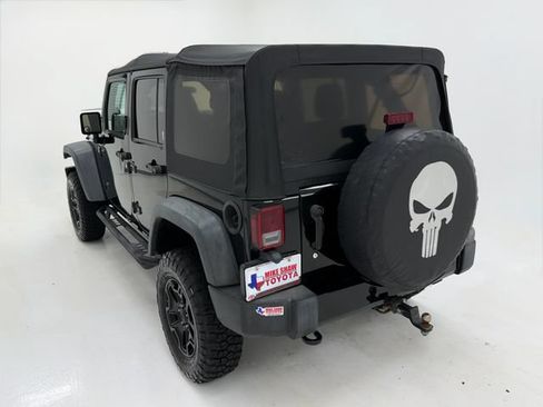 Used 2016 Jeep Wrangler Unlimited Sport AWD/4WD image 38