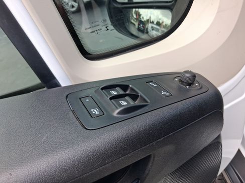 Used 2021 RAM ProMaster 2500 FWD image 17