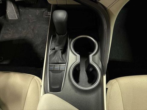 Certified 2024 Toyota Camry LE image 29