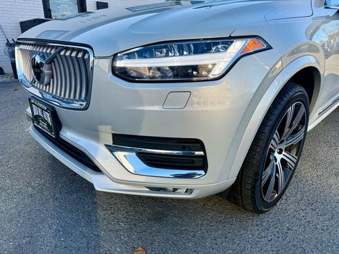 Used 2022 Volvo XC90 T6 Inscription w/ Advanced Package AWD/4WD image 9