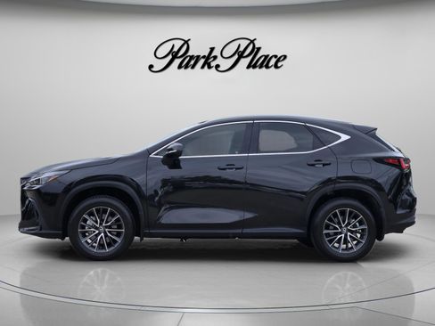 Used 2024 Lexus NX 250 FWD w/ Towing Package (2000 Lbs) image 2