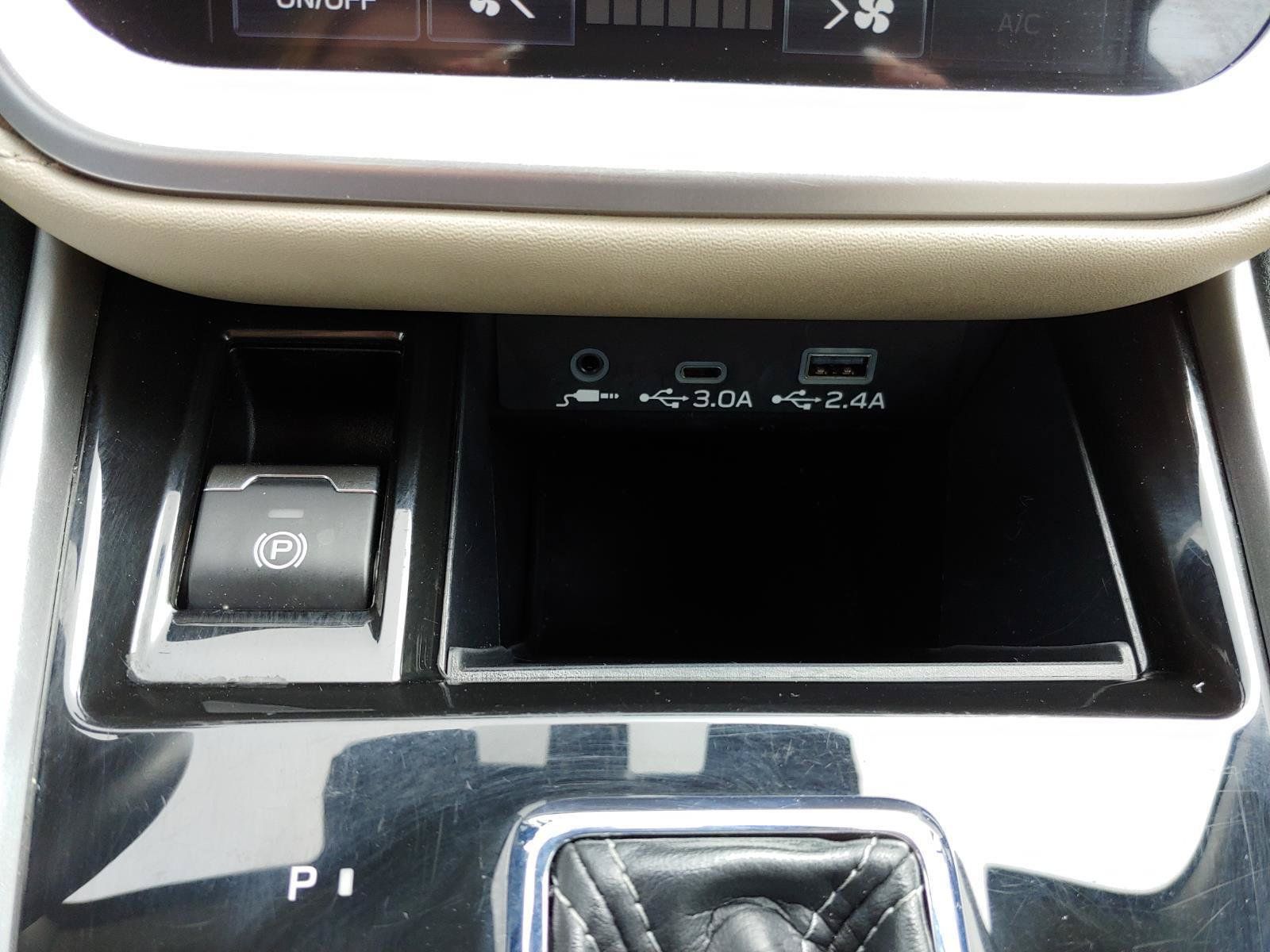 Used 2024 Subaru Outback Limited AWD/4WD image 22