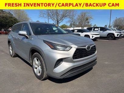 Used 2023 Toyota Highlander L