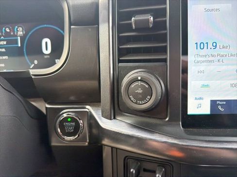 Used 2022 Ford F150 Lariat w/ Equipment Group 502A High image 33