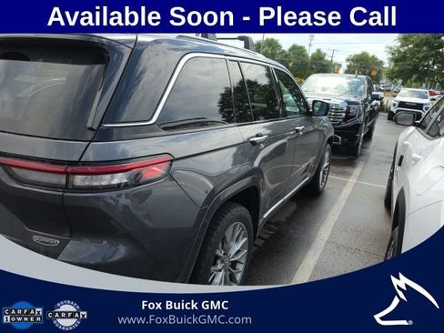 Used 2022 Jeep Grand Cherokee Summit AWD/4WD image 4