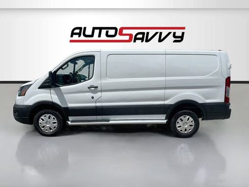 Used 2025 Ford Transit 250 Low Roof w/ Exterior Upgrade Package RWD image 4