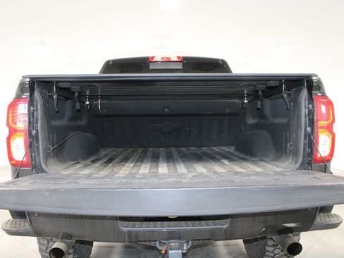 Used 2018 Chevrolet Silverado 1500 LTZ Z71 w/ LTZ Plus Package image 14