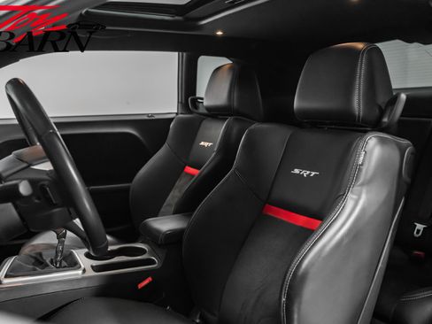 Used 2011 Dodge Challenger SRT8 image 23