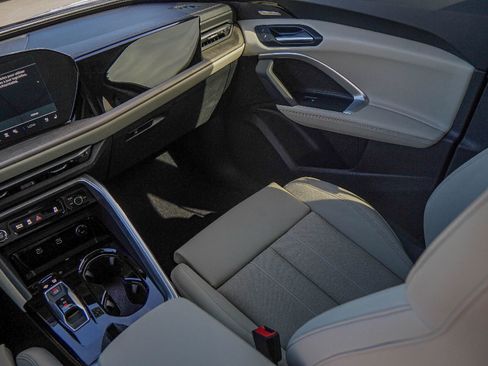 New 2025 Audi Q5 Premium Plus image 20