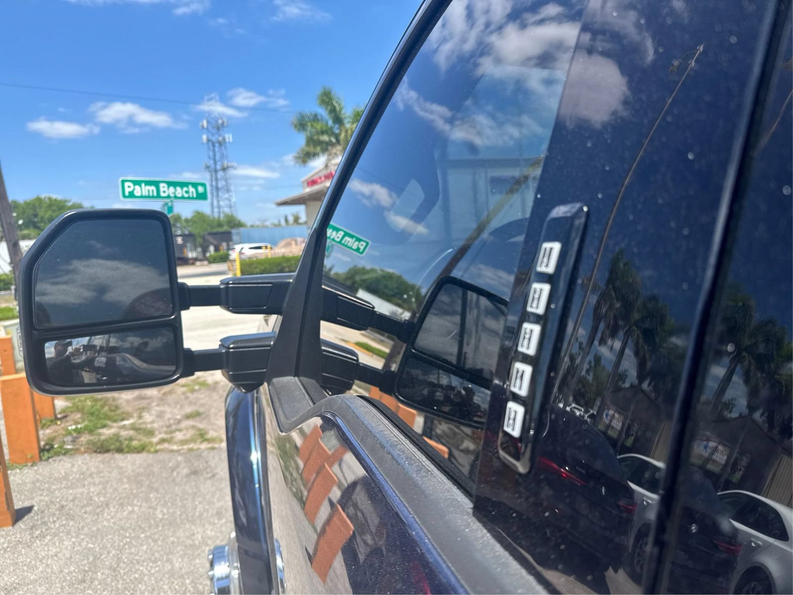 Used 2019 Ford F450 Lariat w/ Lariat Ultimate Package AWD/4WD image 26