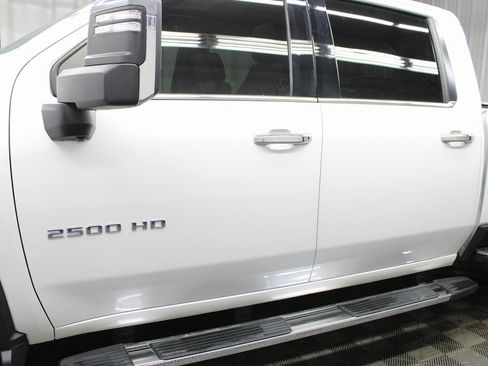 Used 2023 Chevrolet Silverado 2500 High Country w/ Z71 Off-Road Package image 55