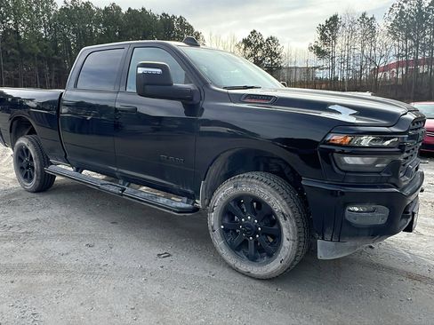 Used 2025 RAM 2500 Big Horn image 5