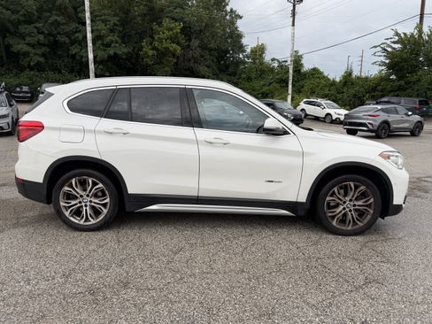 Used 2017 BMW X1 xDrive28i AWD/4WD image 8