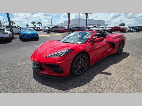 New 2027 Chevrolet Corvette Stingray Convertible w/ Stealth Interior Trim Package RWD image 21