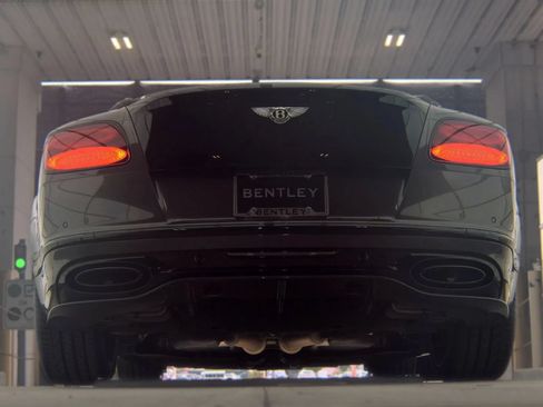 Used 2017 Bentley Continental GT Supersports AWD/4WD image 12
