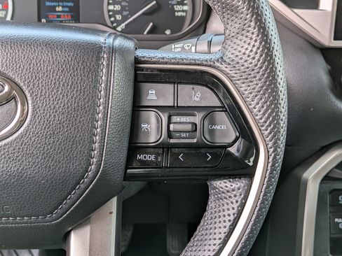 Used 2023 Toyota Tundra Limited w/ Power Package image 28