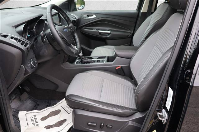 Used 2017 Ford Escape Titanium AWD/4WD image 11