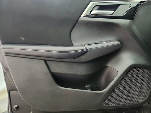Used 2024 Mitsubishi Outlander ES AWD/4WD image 20