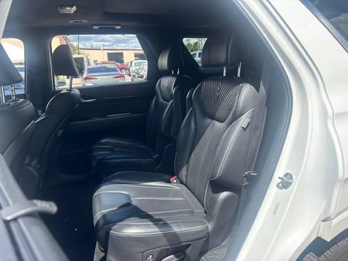 Used 2024 Hyundai Palisade Calligraphy FWD image 13
