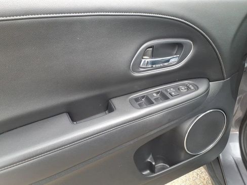 Used 2016 Honda HR-V EX-L image 11
