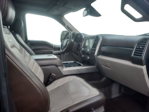 Used 2019 Ford F450 Limited image 16