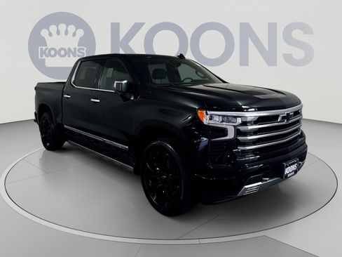 Used 2024 Chevrolet Silverado 1500 High Country AWD/4WD image 10