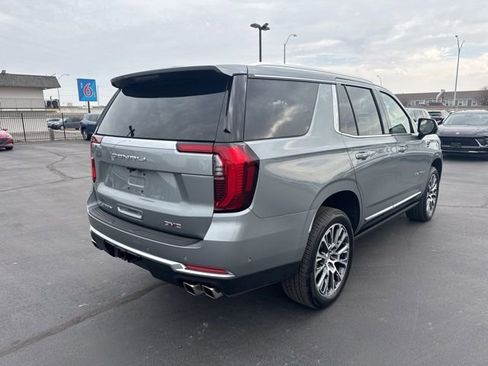 Used 2026 GMC Yukon Denali w/ Sun & Power Step Package image 3