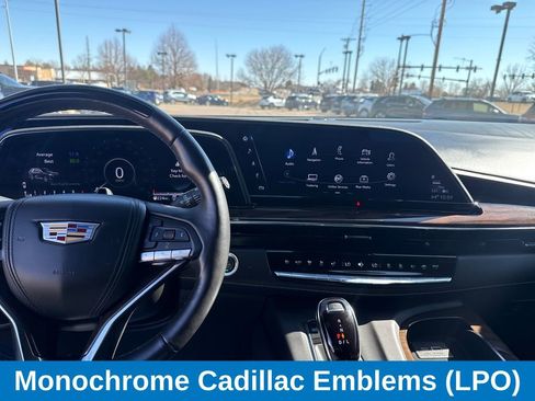 Used 2024 Cadillac Escalade Sport Platinum w/ LPO, ONYX Package image 18