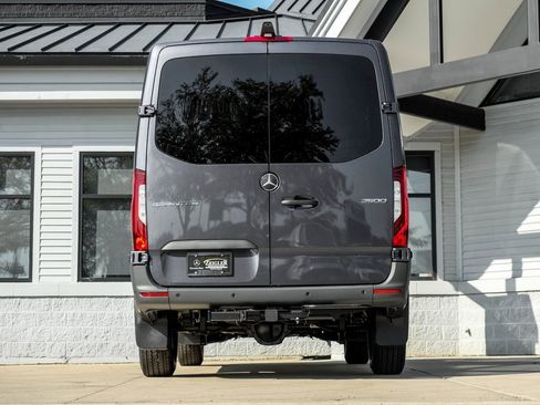 New 2025 Mercedes-Benz Sprinter 2500 image 8