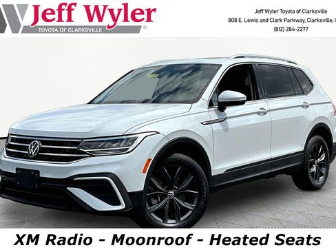 Used 2023 Volkswagen Tiguan SE AWD/4WD image 1