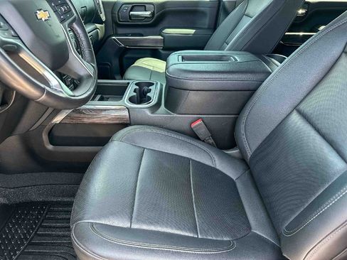 Used 2022 Chevrolet Silverado 2500 LTZ w/ LTZ Texas Edition AWD/4WD image 13