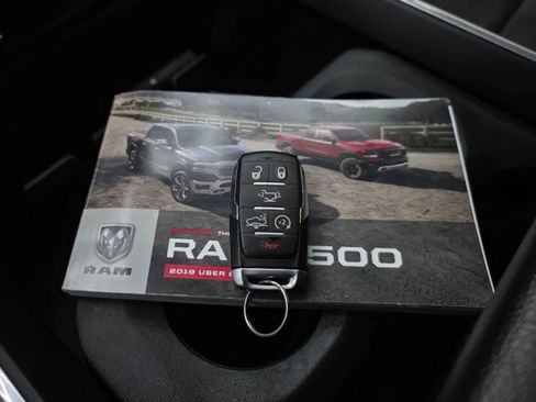 Used 2019 RAM 1500 Laramie AWD/4WD image 48