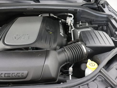 Used 2022 Dodge Durango R/T w/ Blacktop Package AWD/4WD image 18