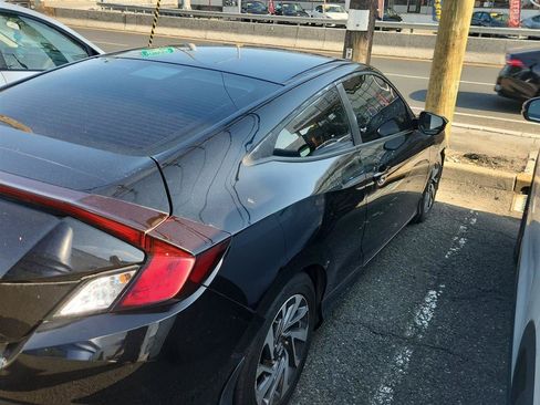 Used 2019 Honda Civic LX image 3