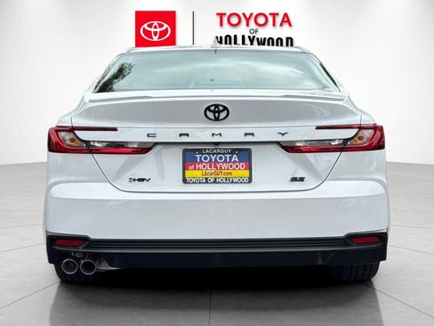 New 2026 Toyota Camry SE image 5