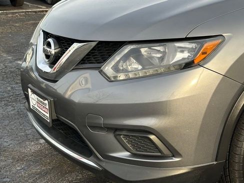 Used 2016 Nissan Rogue S image 9