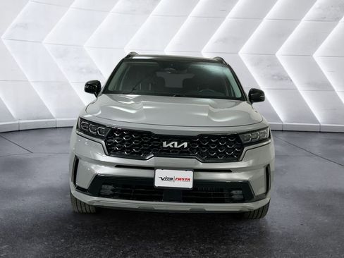 Used 2023 Kia Sorento SX FWD image 2