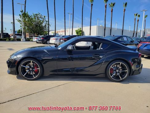 Certified 2020 Toyota Supra Premium w/ Driver Assist Package RWD image 6
