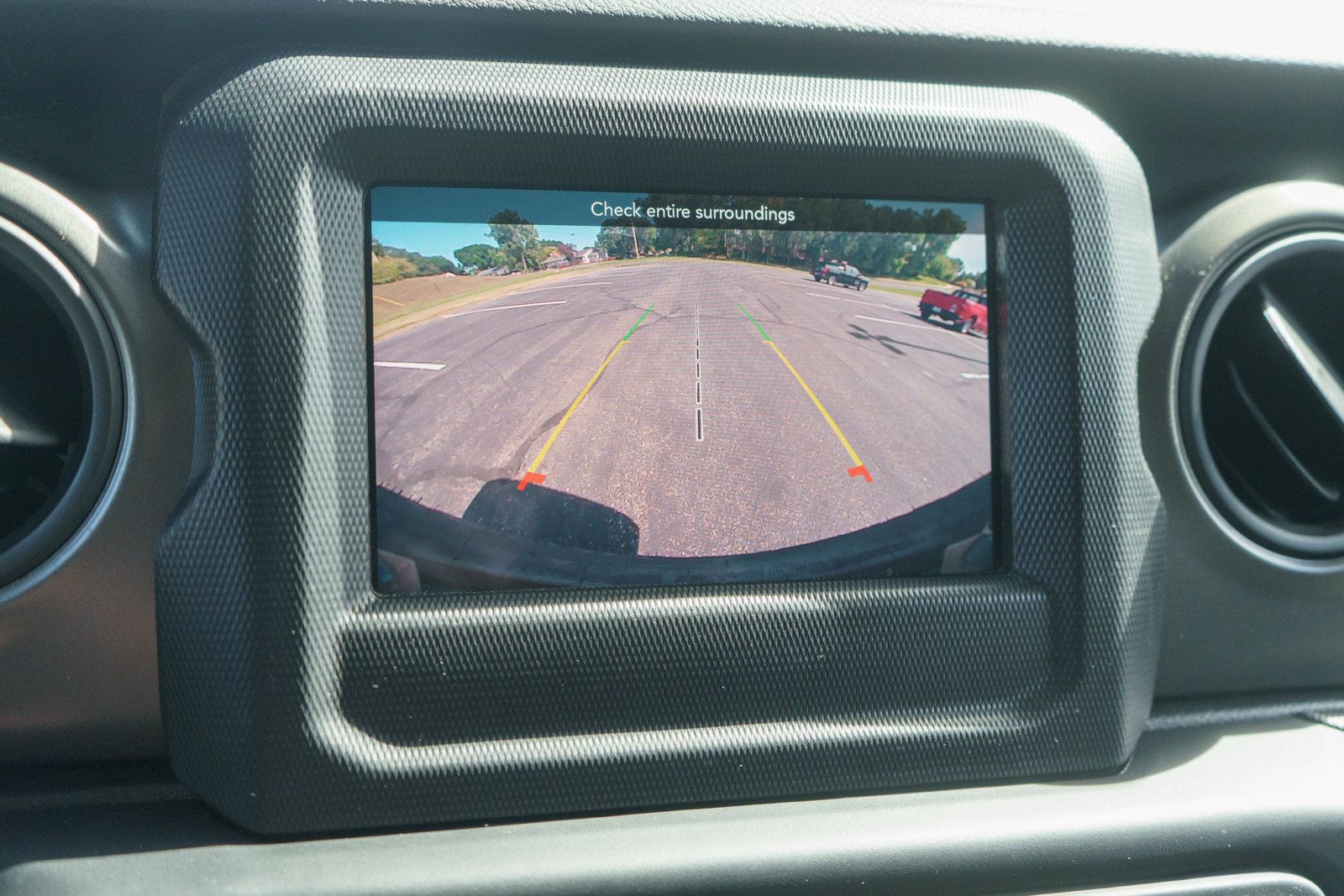 Used 2023 Jeep Wrangler Unlimited Sport AWD/4WD image 16