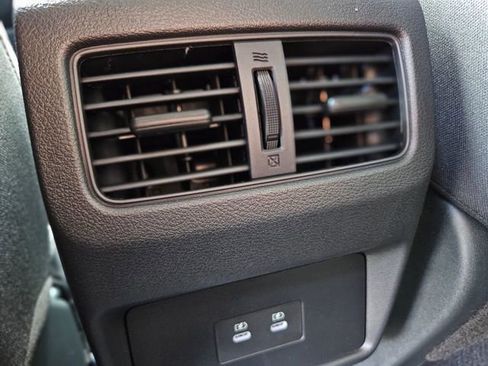 New 2026 Nissan Rogue SV w/ Cold Weather Package FWD image 27