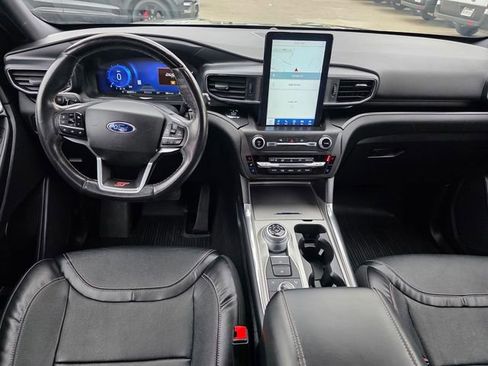 Used 2020 Ford Explorer ST image 12