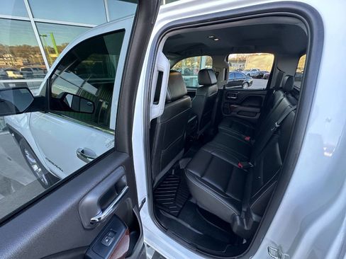 Used 2018 GMC Sierra 1500 SLT w/ SLT Premium Package image 13