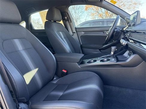 Used 2024 Honda Civic Sport image 8