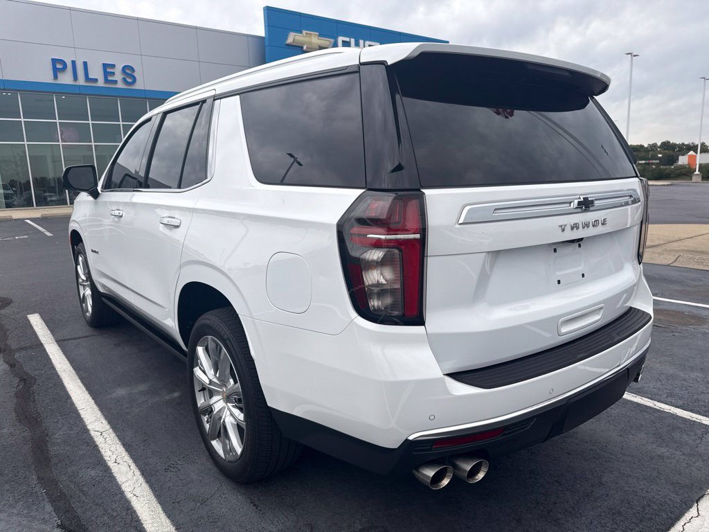 Used 2023 Chevrolet Tahoe High Country AWD/4WD image 3