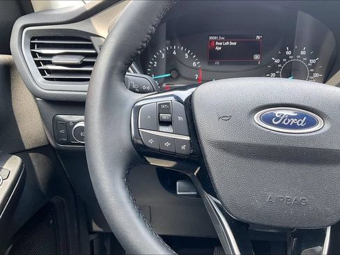 Used 2022 Ford Escape SEL AWD/4WD image 17