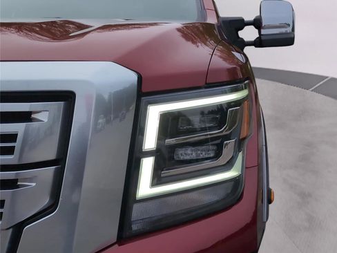 Used 2024 Nissan Titan Platinum Reserve w/ Moonroof Package image 11